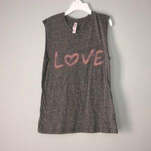 Gray tank top